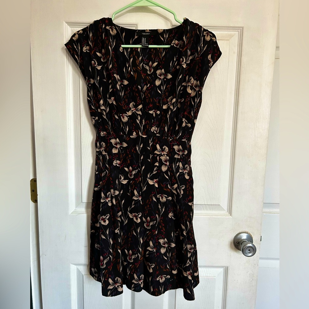 Vintage looking Floral Dress Forever 21